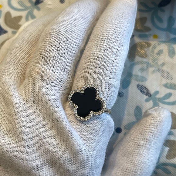 925 Sterling Silver Flower Minimalist Band Ring E12-32 - Picture 6 of 7